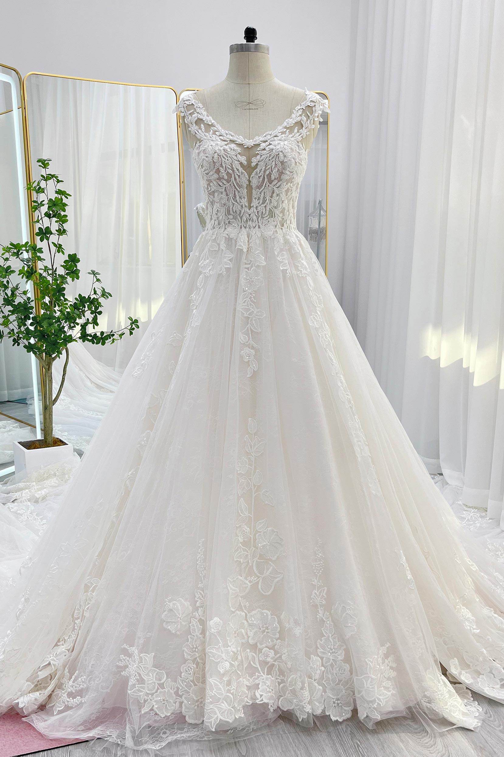 Ball Gown Cathedral Train Lace Tulle Wedding Dress CW3259 - COCOMELODY